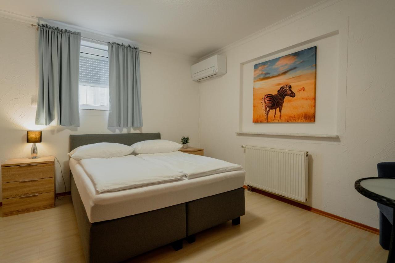 Park Hotel & Gaestehaus روست المظهر الخارجي الصورة